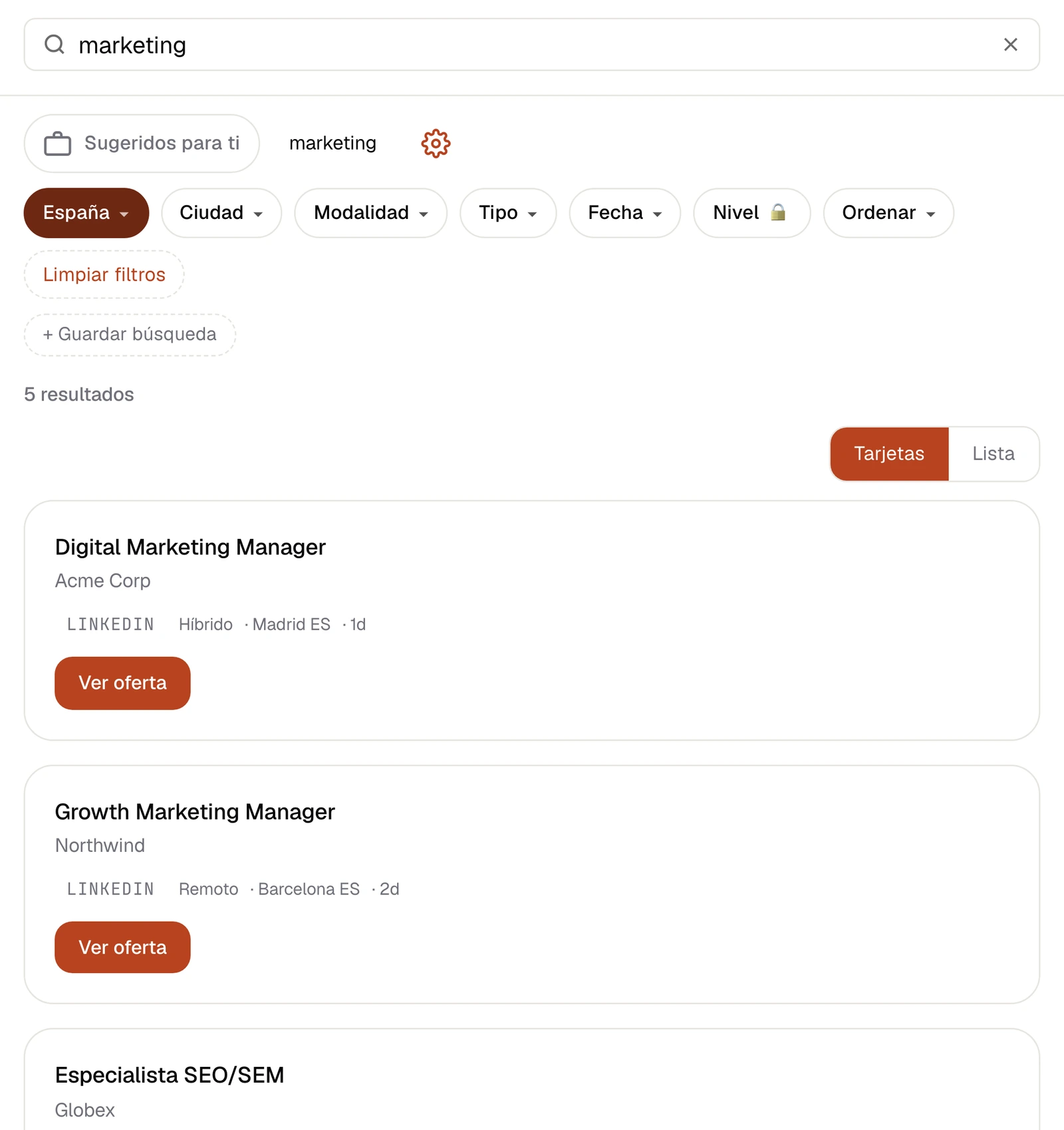 Buscador de empleos del panel: resultados para «marketing», con filtros por país, ciudad y modalidad.